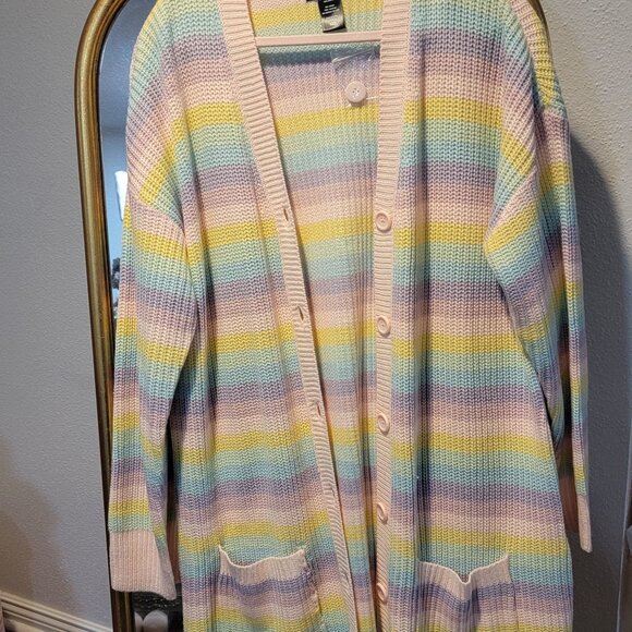 Kawaii pastel sweater - Picture 1 of 3